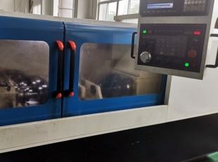 600深孔鉆機床 設備優(yōu)良